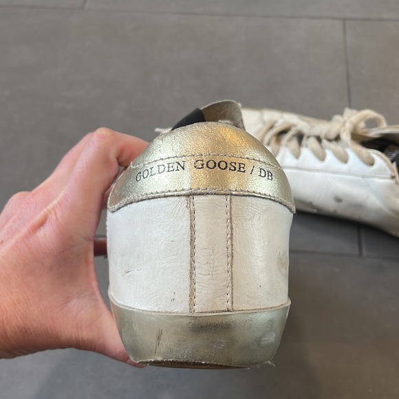 Golden Goose Superstar distressed sneakers with gold star and heel tab. Size 8 - Picture 8 of 9